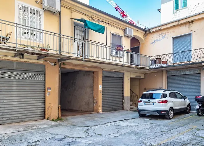 Apartment Guesthost - - Near The Station