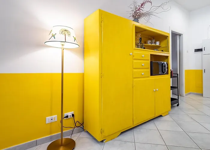 Apartment Guesthost - - Near The Station La Spezia